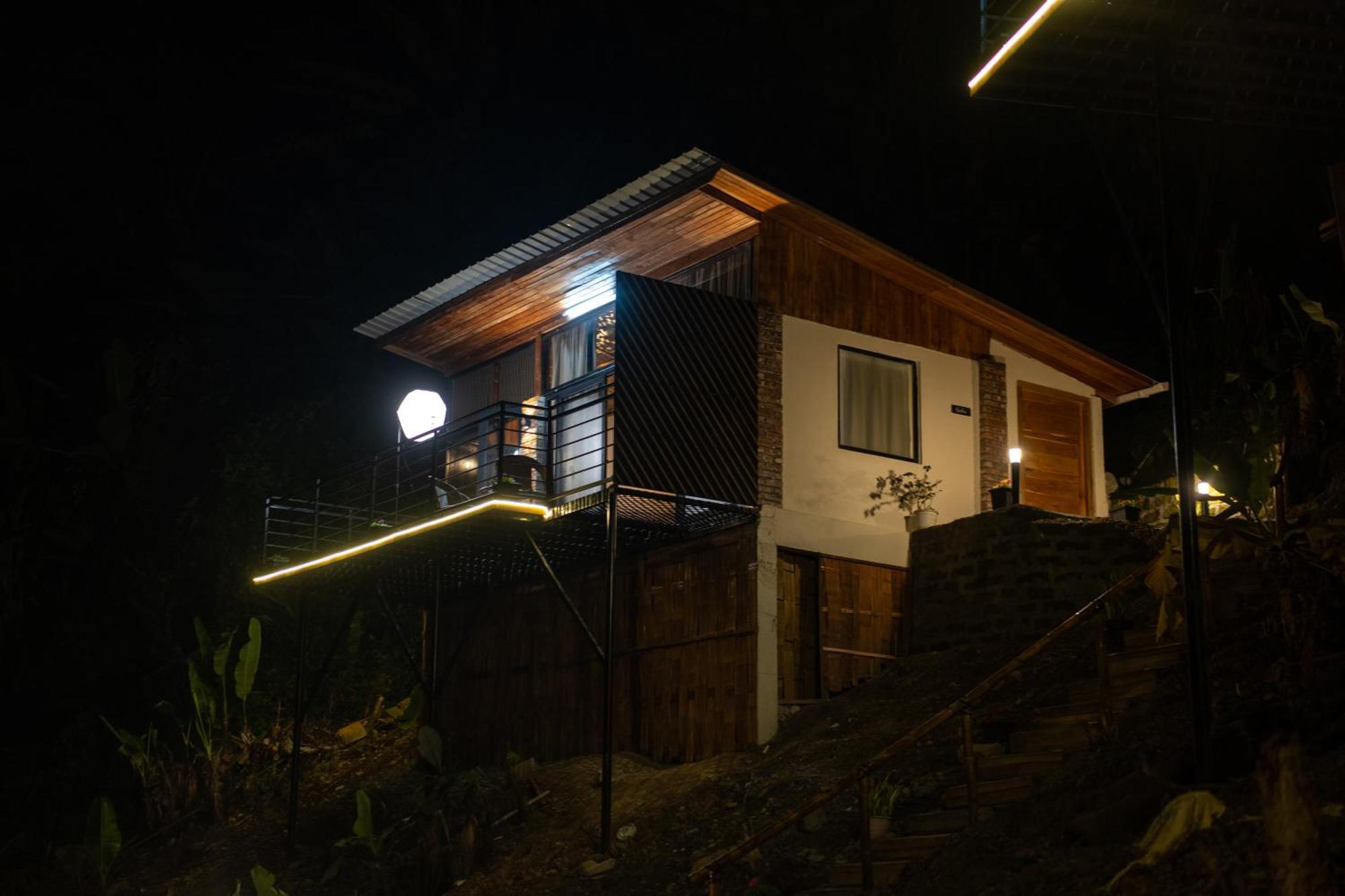 Hotel Cave Hill By Ferns Āīzawl Esterno foto